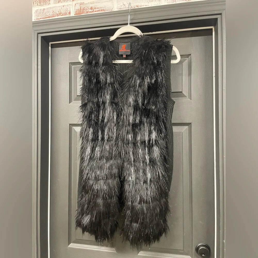 Adrienne‎ Landau vest Faux fur